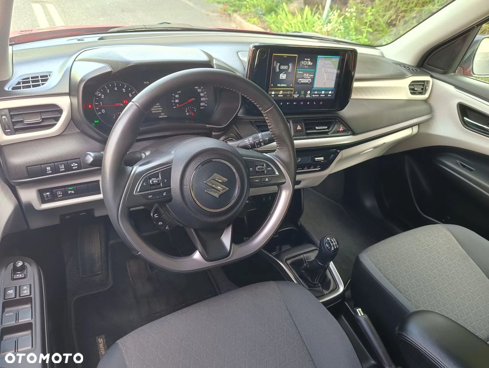 Suzuki Swift 1.2 Dualjet Hybrid Allgrip Comfort - 5