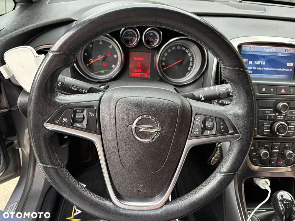 Opel Astra IV 1.7 CDTI Cosmo - 15