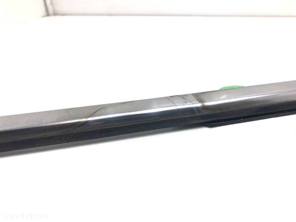 LISTWA ZGARNIAJĄCA PRZÓD PRAWY  HONDA CR-V III (RE_) 2006 - 2022 2.2 i-CTDi 4WD (RE6) 103 kW [140 - 2