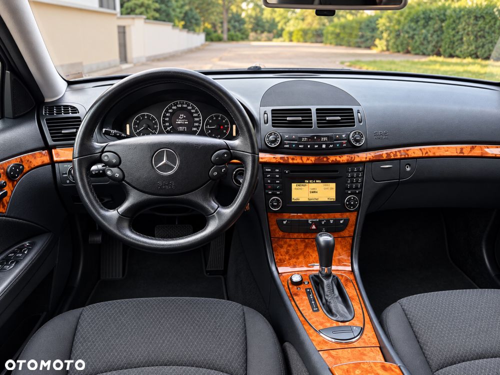 Mercedes-Benz Klasa E - 5