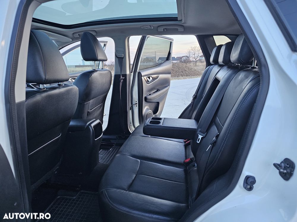 Nissan Qashqai 1.6 DCI Start/Stop Tekna - 12