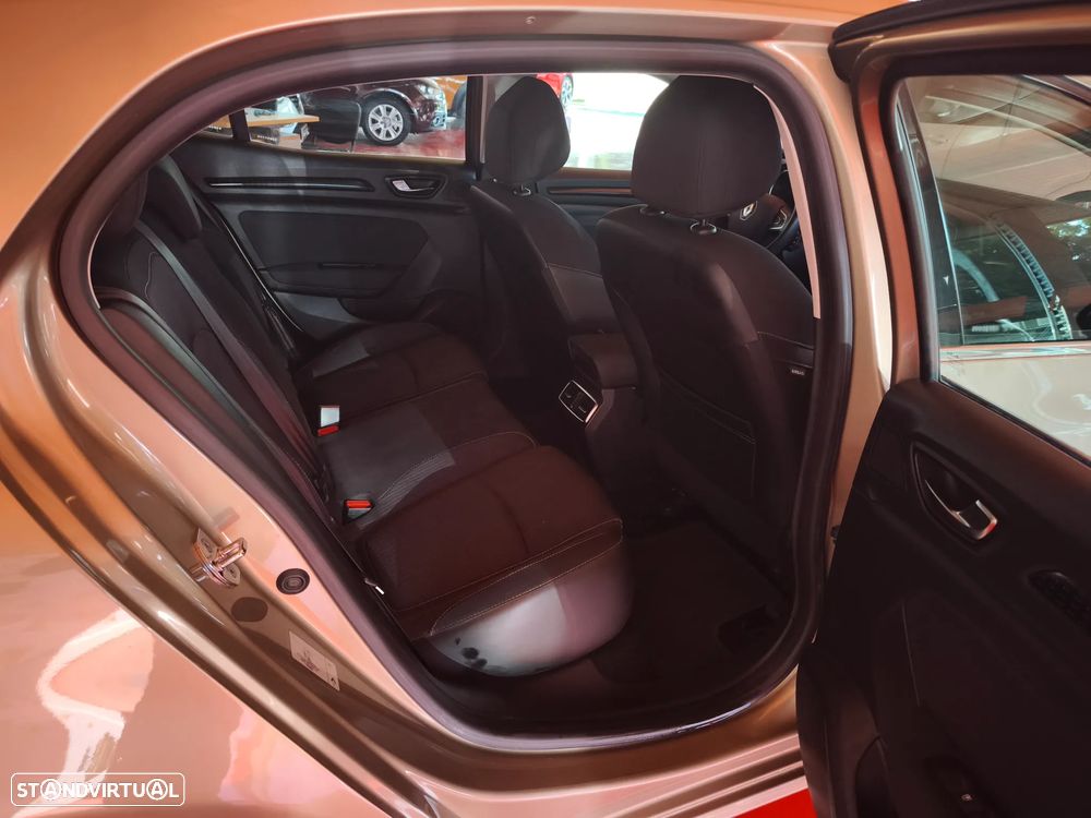 Renault Mégane 1.2 TCE Zen - 27
