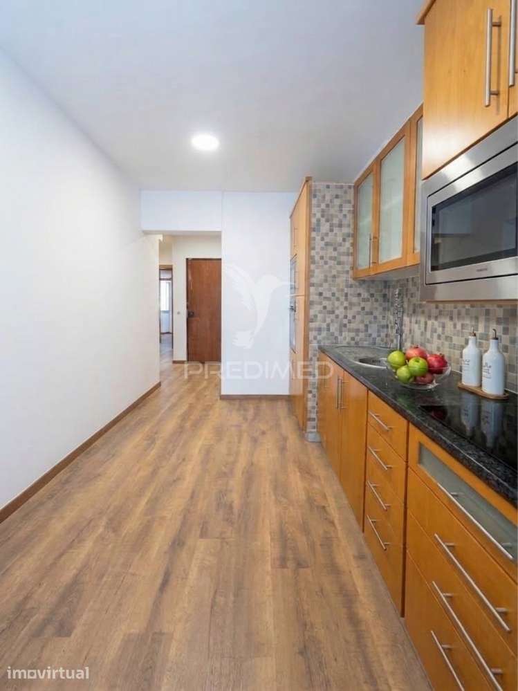 Apartamento T3 totalmente Remodelado - Próximo ao Terminal Fluvial... - Grande imagem: 3/12