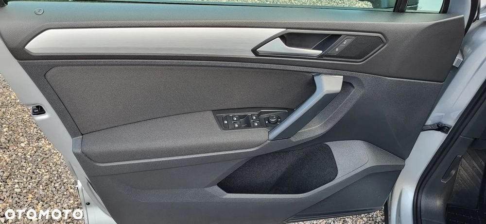 Volkswagen Tiguan 1.5 TSI EVO Comfortline - 26