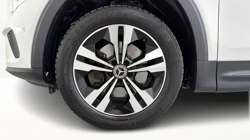 Mercedes-Benz GLB 200 d 4-Matic Progressive 8G-DCT - 20