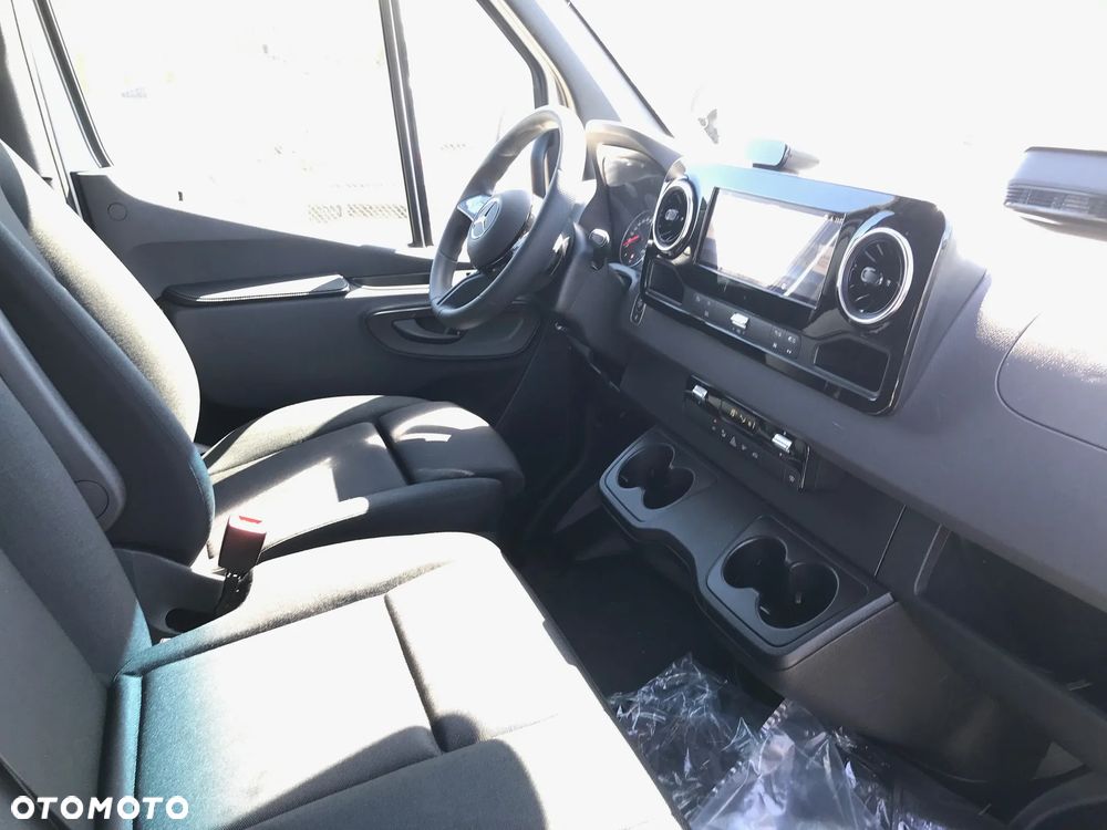 Mercedes-Benz Sprinter 319cdi - 6