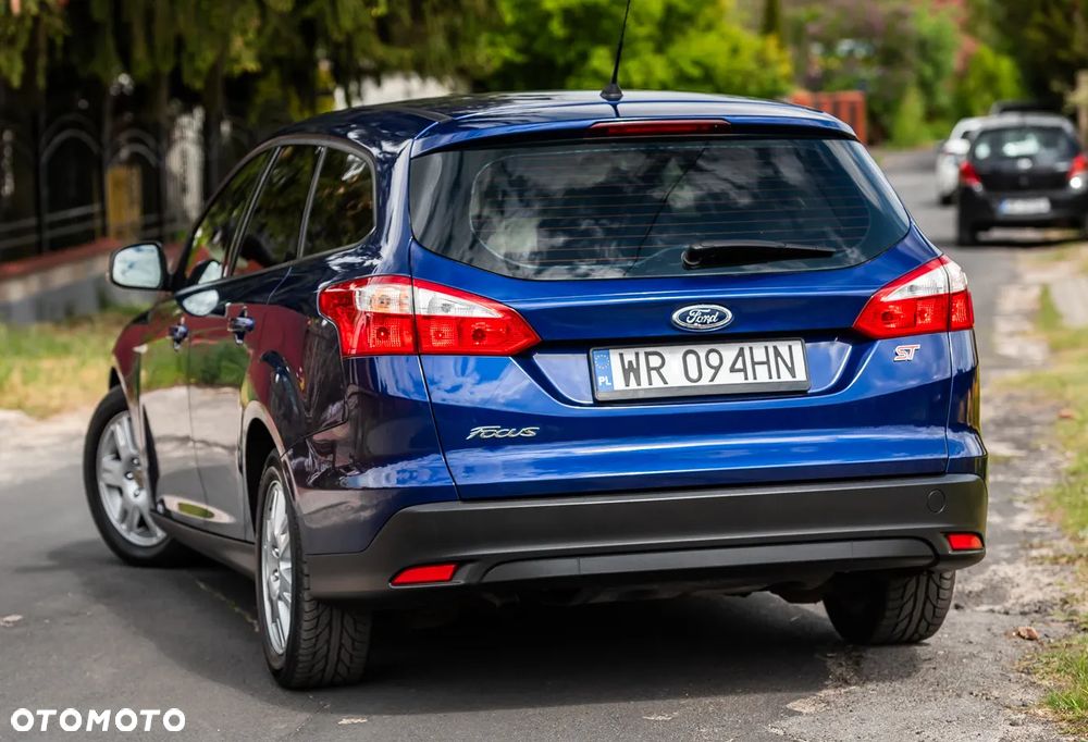 Ford Focus SW - 14