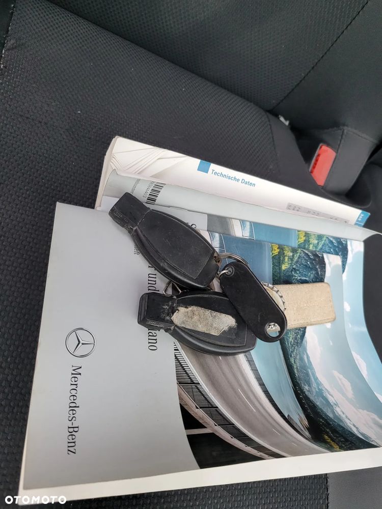 Mercedes-Benz Sprinter - 36