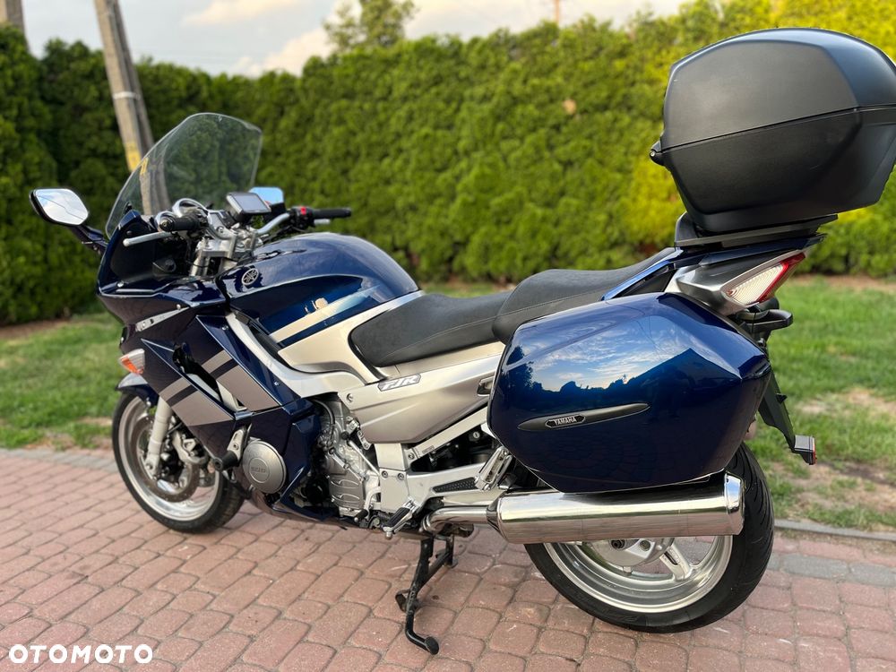 Yamaha FJR - 11