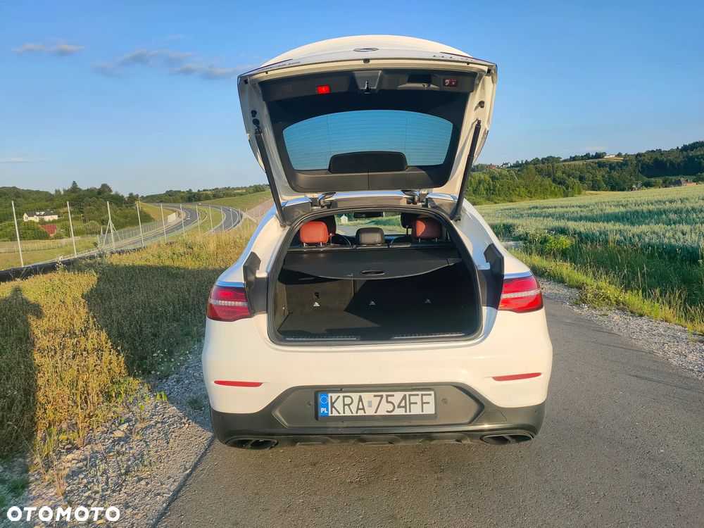 Mercedes-Benz GLC AMG 43 4Matic 9G-TRONIC - 12