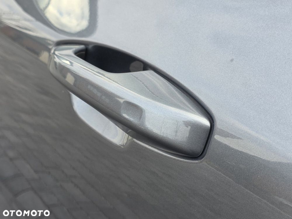 Volvo V60 Cross Country - 9