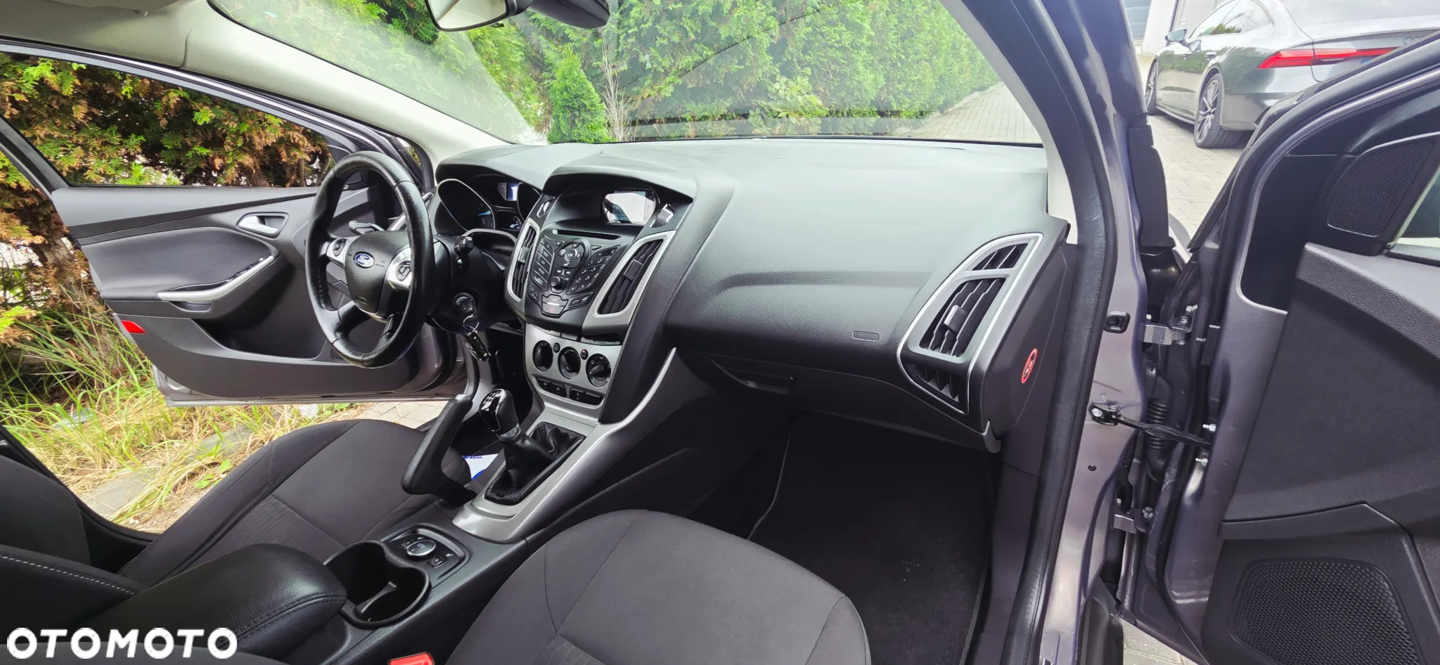 Ford Focus - 33