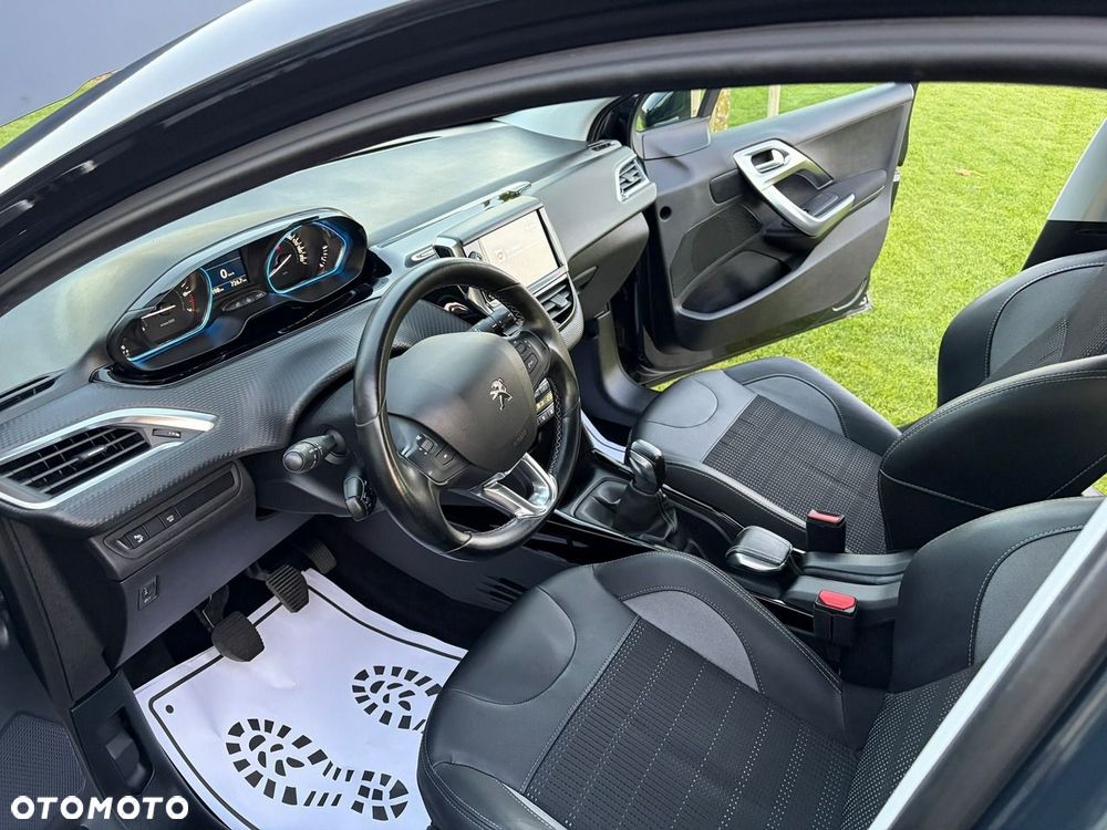 Peugeot 2008 - 7