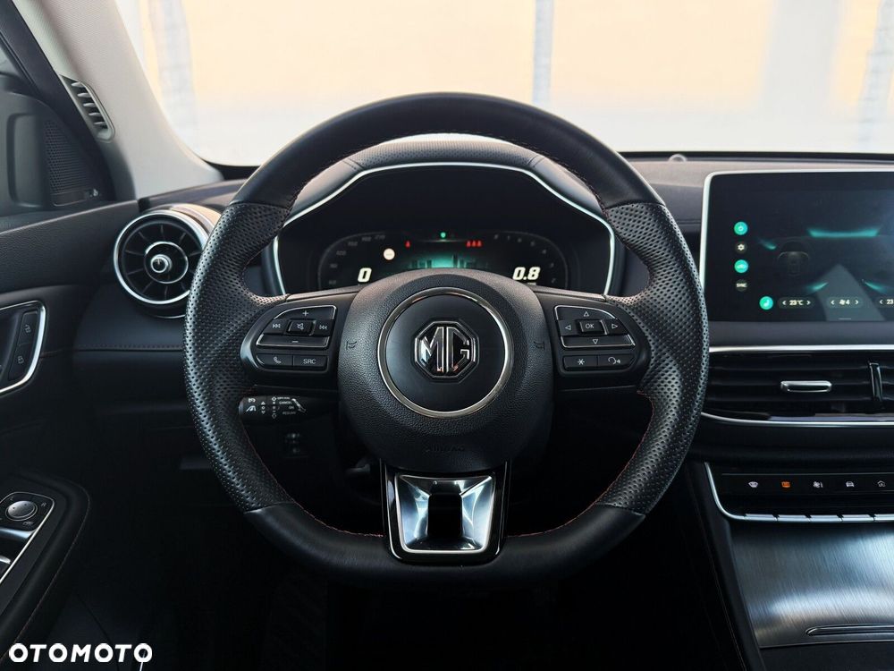 MG HS 1.5 T-GDI Excite DCT - 15