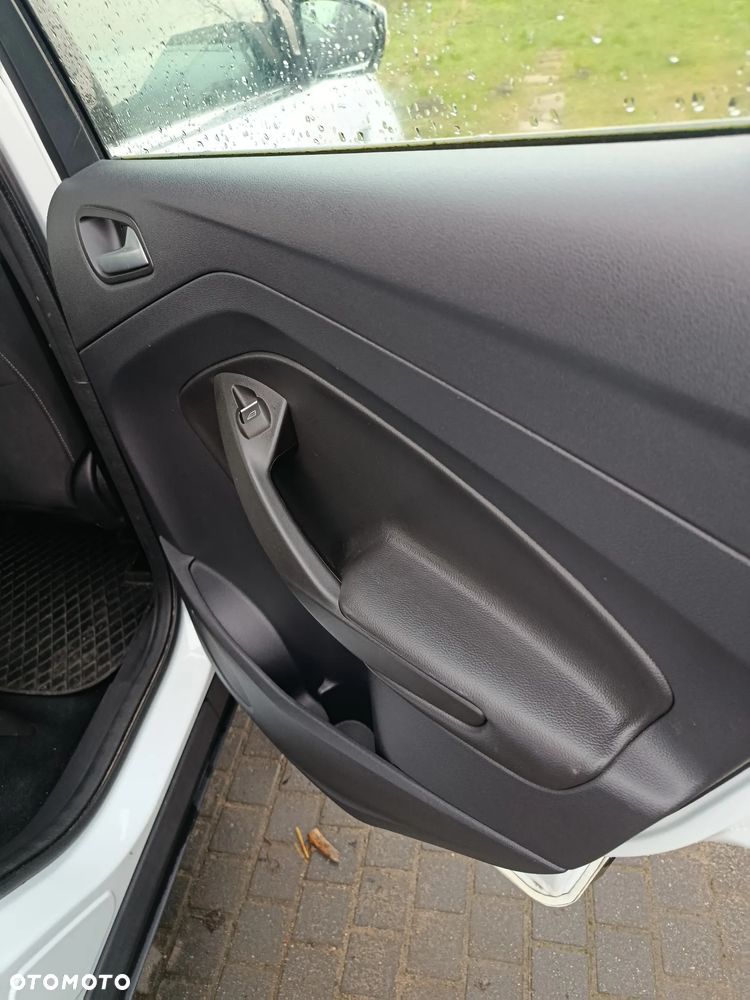 Ford Kuga 1.5 TDCi FWD Edition - 14