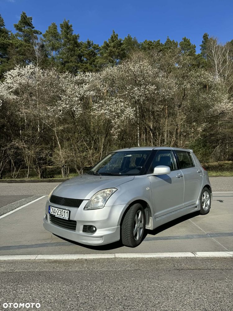 Suzuki Swift - 2