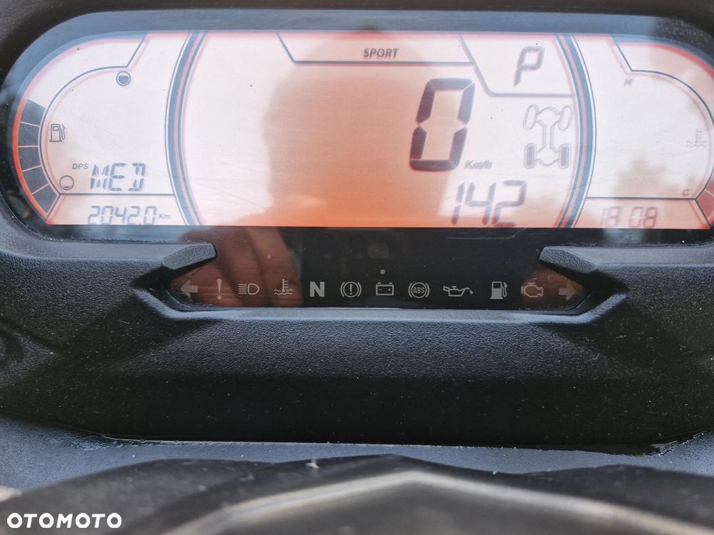 Can-Am Outlander - 10