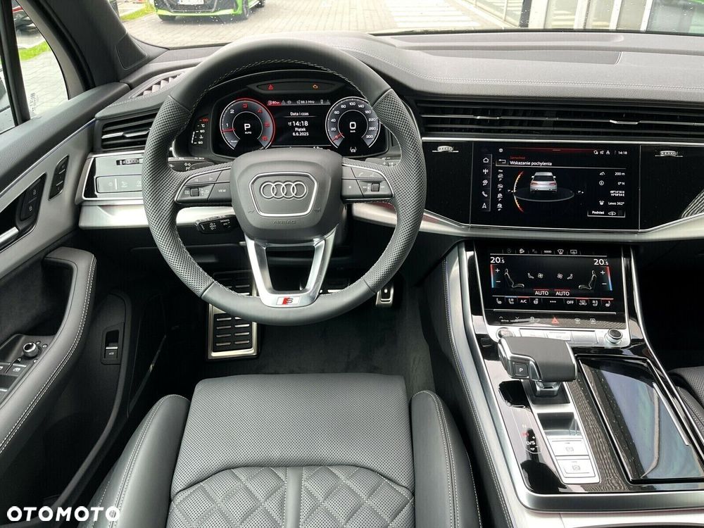 Audi Q7 - 17