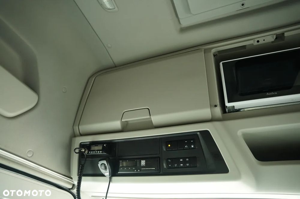 Ford F-MAX 500 / MEGA /  LOW DECK / KLIMATYZACJA POSTOJOWA / BOGATE WYPOSAŻENIE / EURO 6 - 32