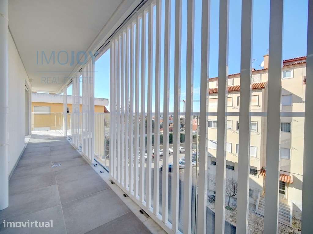 Excelente Apartamento T3 Novo em São João do Estoril - Grande imagem: 3/30
