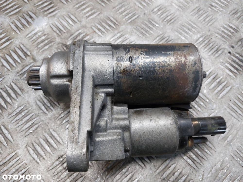 ROZRUSZNIK VOLKSWAGEN JETTA V 1.6 FSI - 2