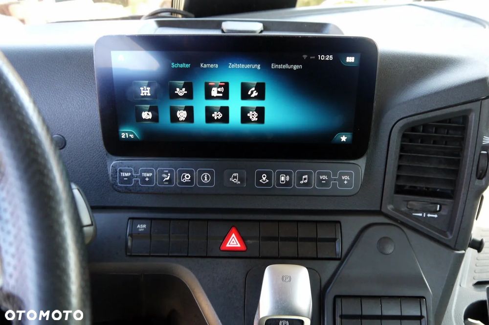 Mercedes-Benz AROCS - 11