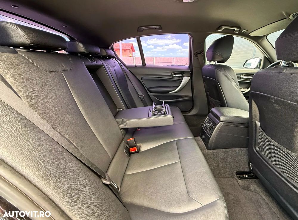 BMW Seria 1 120d Sport Line - 22