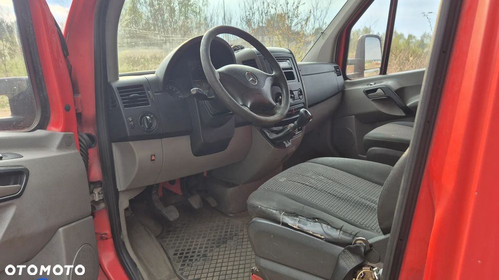 Mercedes-Benz SPRINTER - 13