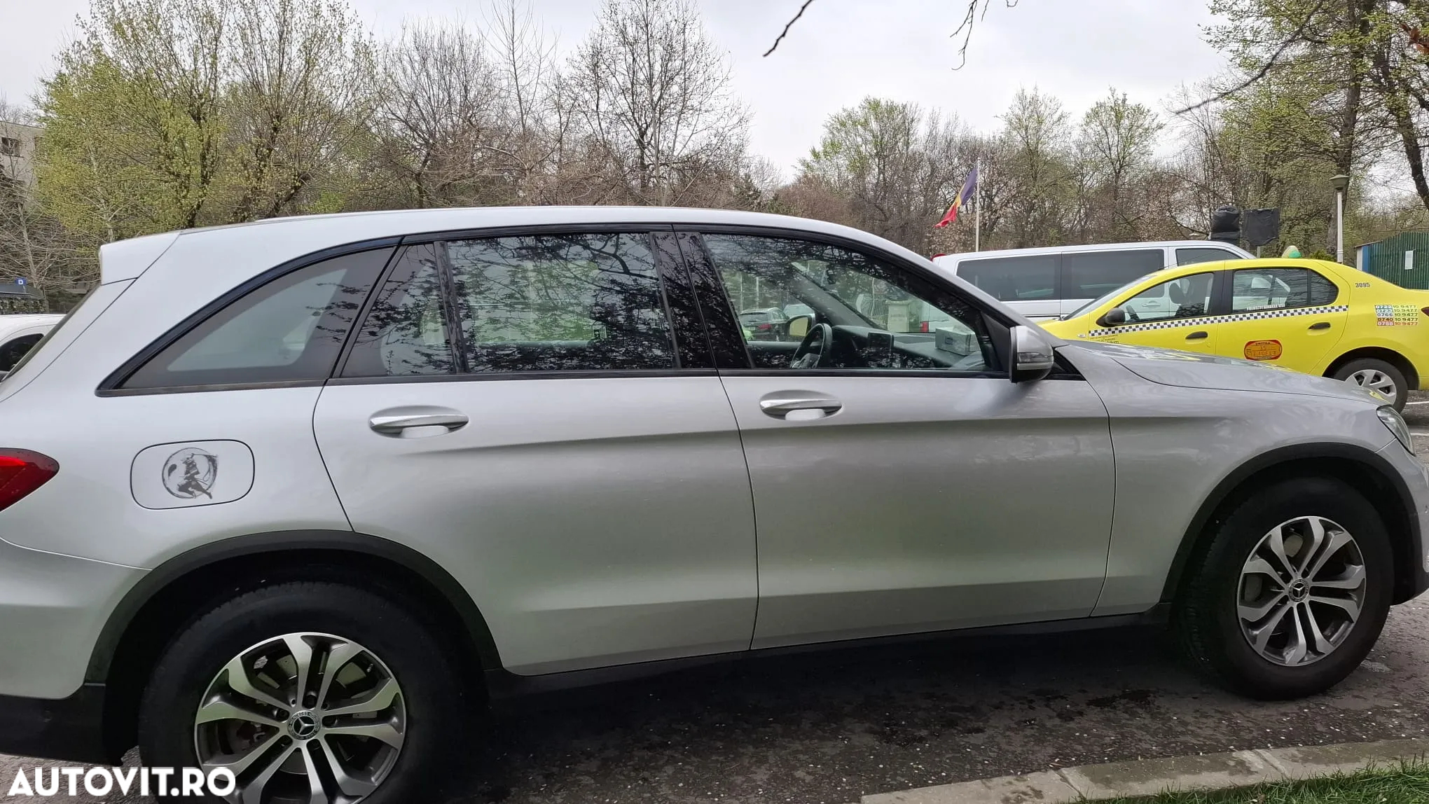Mercedes-Benz GLC - 7