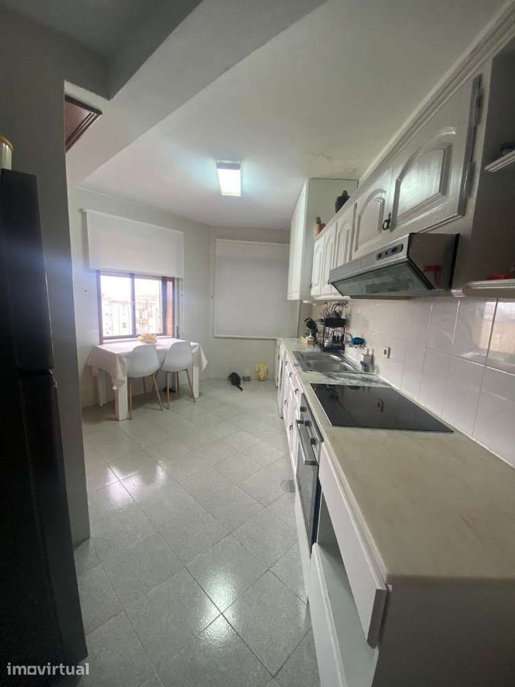 Apartamento T2 - junto ao Metro da Póvoa de Varzim - Grande imagem: 5/13