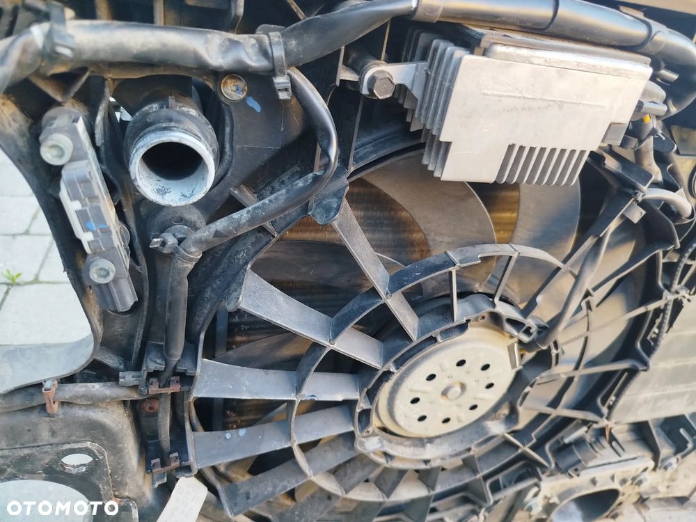 Audi A4 B7 2.0 ALT  pas przedni 8E0805594F - 6