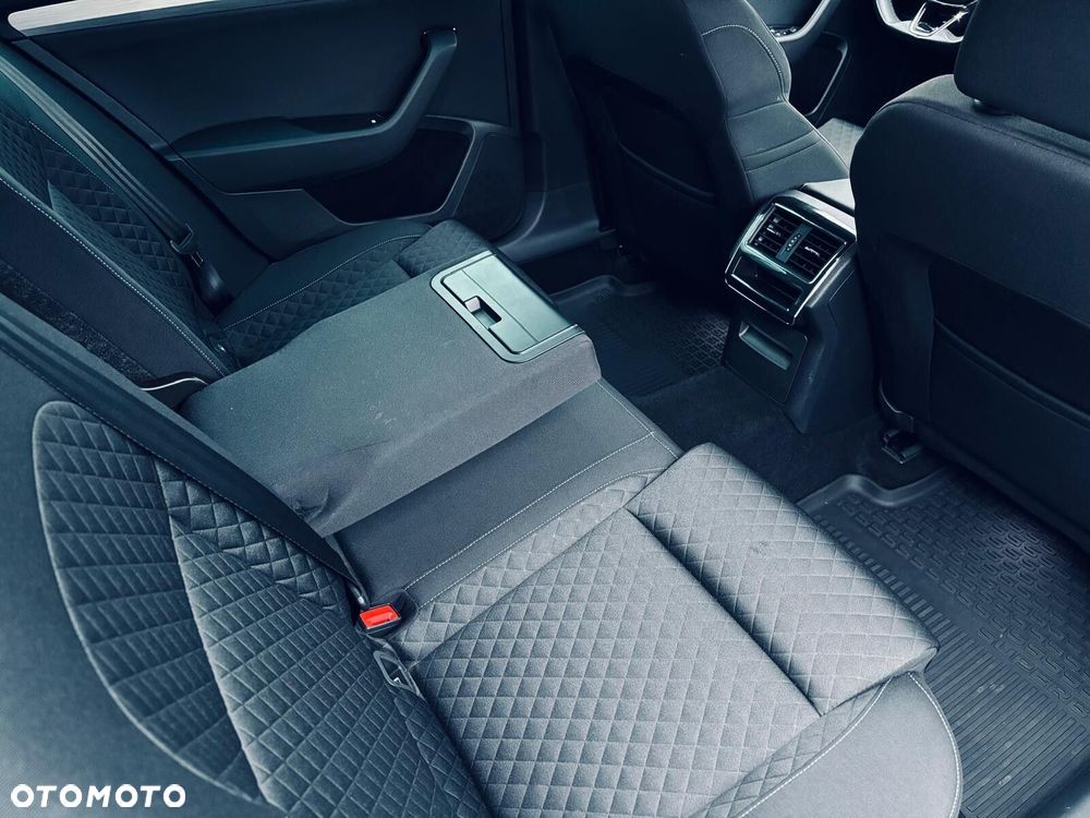 Skoda Superb 1.5 TSI Ambition DSG - 18