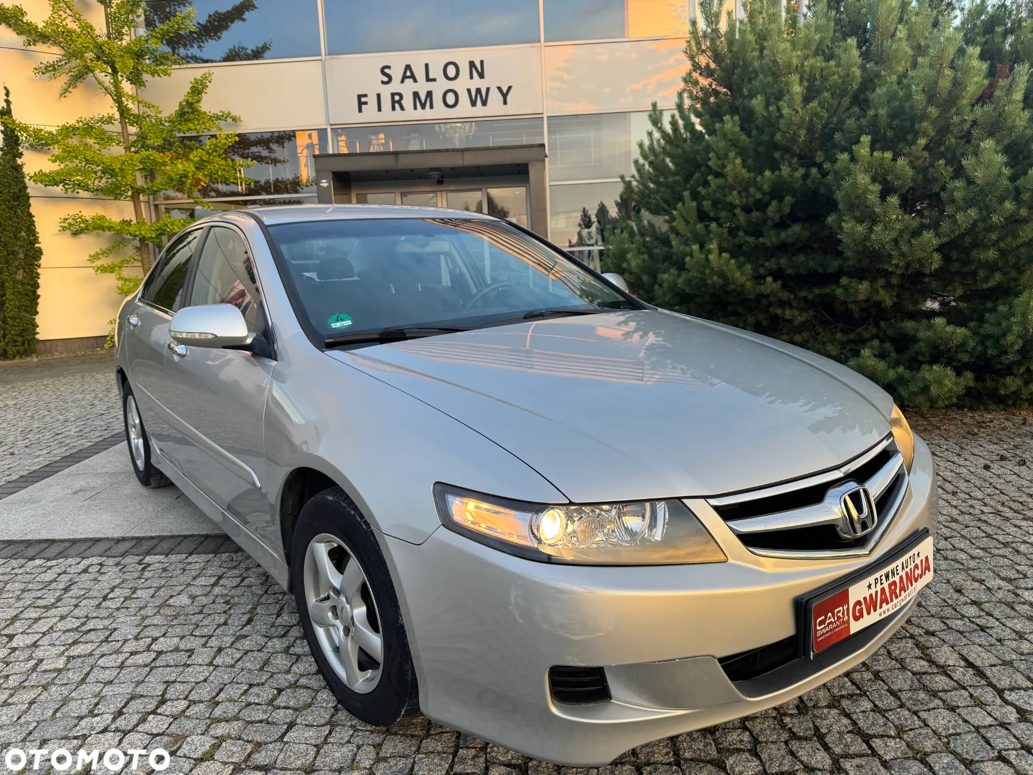 Honda Accord 2.0 Executive - 29