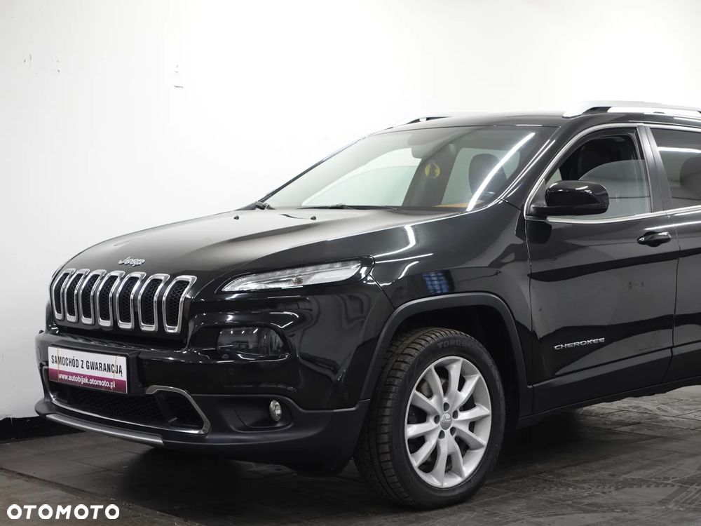 Jeep Cherokee - 14