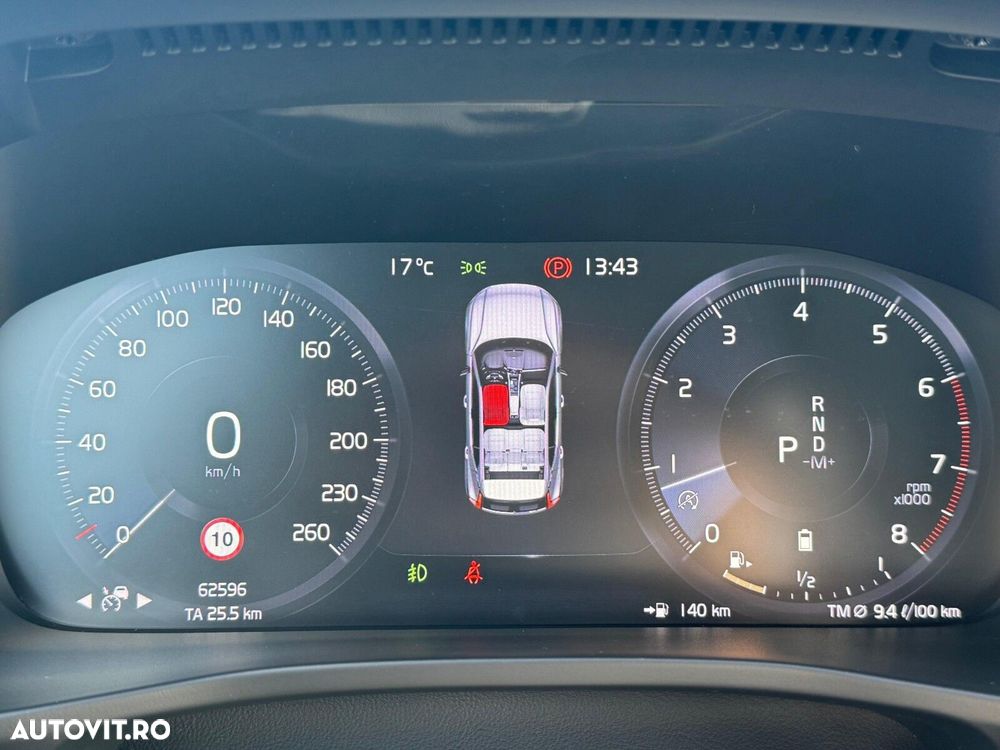 Volvo XC 40 - 7