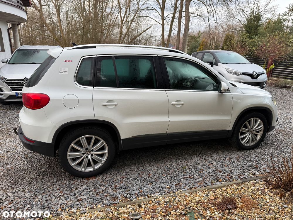 Volkswagen Tiguan - 2