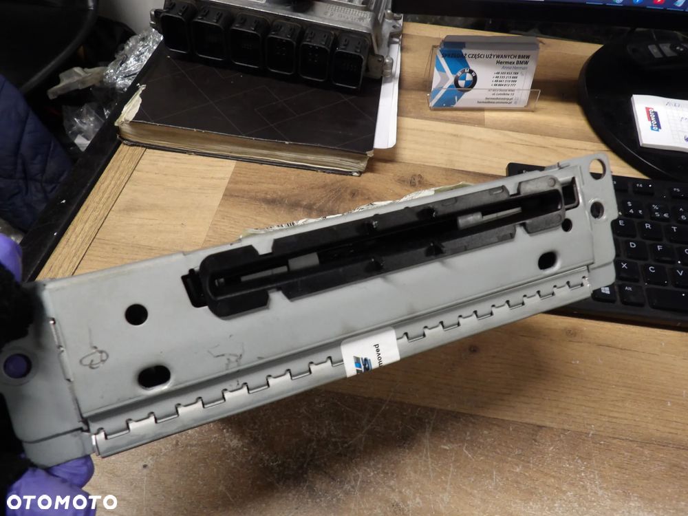 BMW - F30 - RADIOODTWARZACZ CD - 9331210 - 1