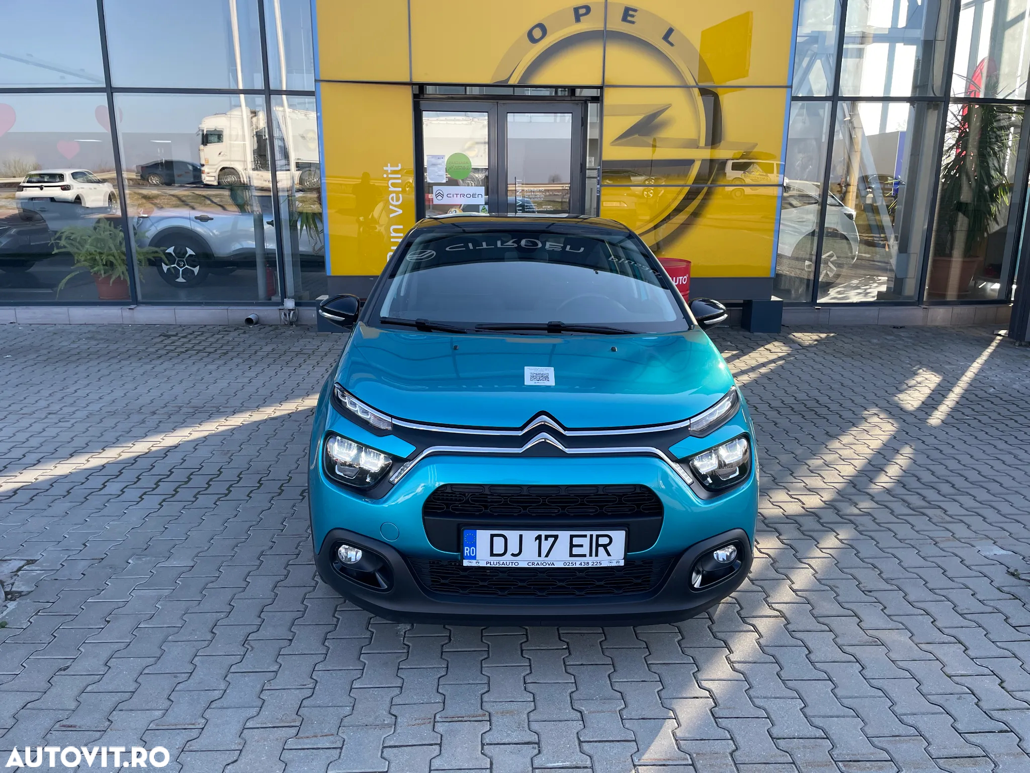 Citroën C3 1.2 PureTech S&S EAT6 Shine - 3
