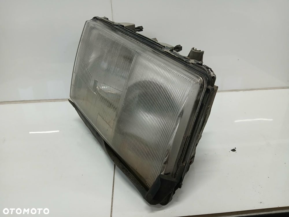 LAMPA PRAWA REFLEKTOR PRAWY PRZÓD MERCEDES W124 E-KLASA - 8