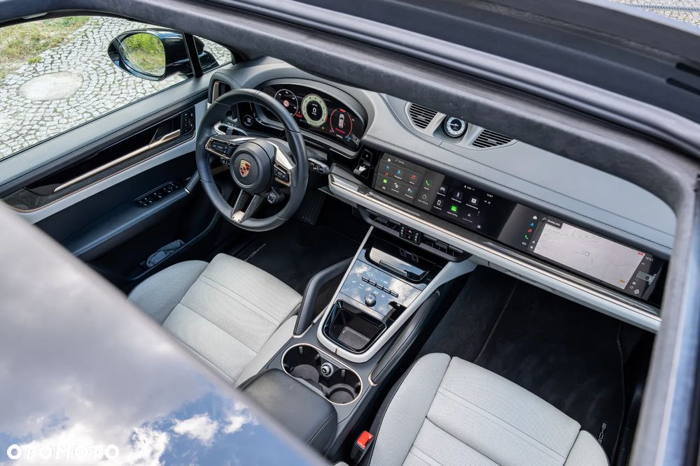 Porsche Cayenne GTS Tiptronic S - 33