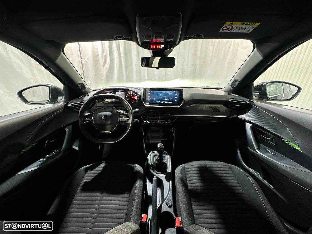 Peugeot 2008 1.2 PureTech Allure Pack - 11