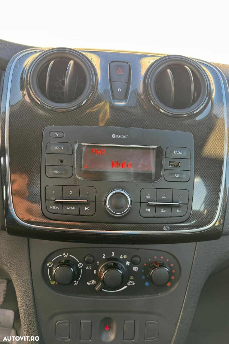 Dacia Logan - 11