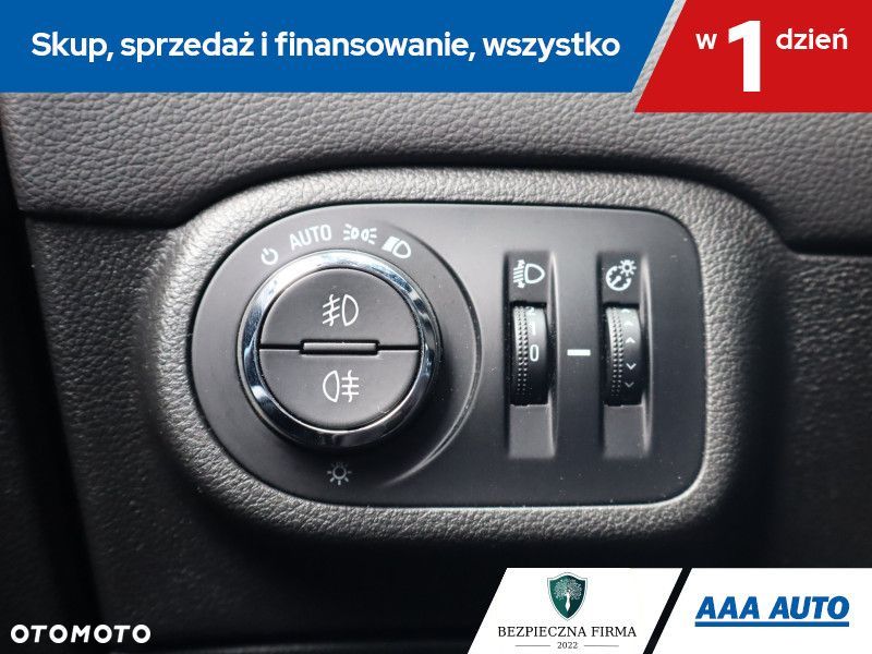 Opel Zafira - 18