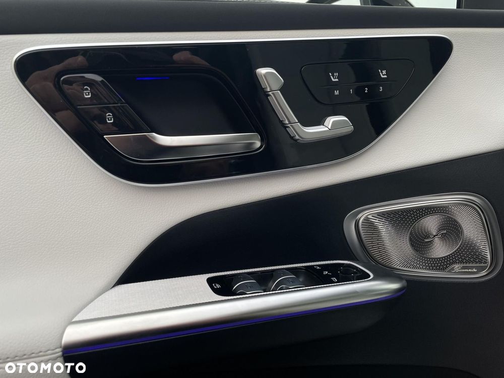 Mercedes-Benz GLC - 13