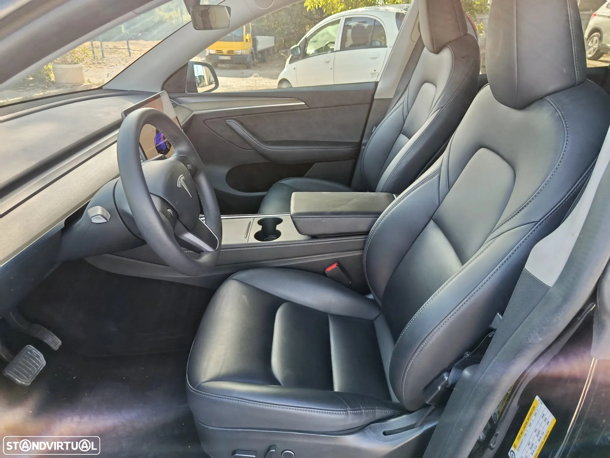 Tesla Model Y RWD - 5
