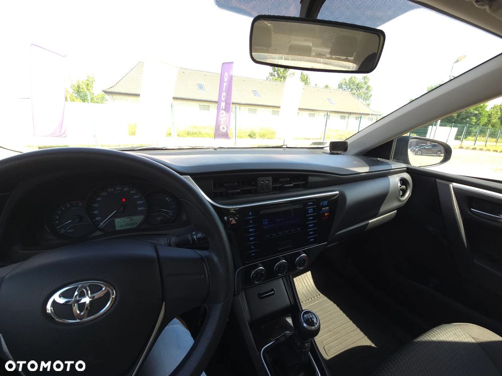 Toyota Corolla 1.6 Active - 25