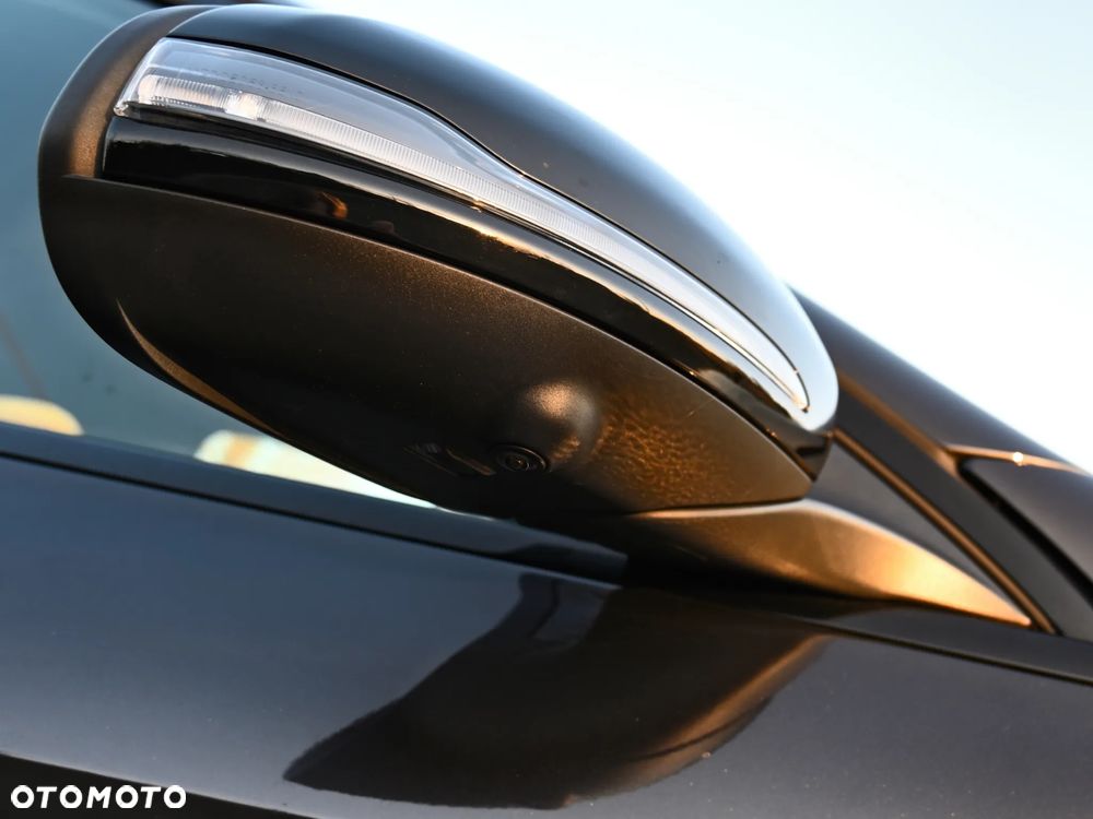 Mercedes-Benz GLC - 17