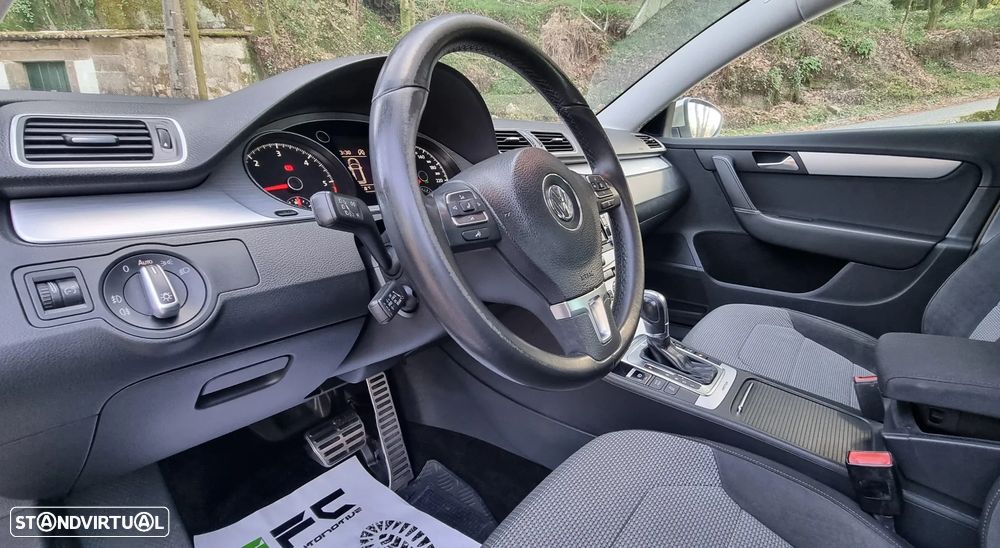 VW Passat Alltrack 2.0 TDI 4Motion DSG BlueMotion Tec - 19