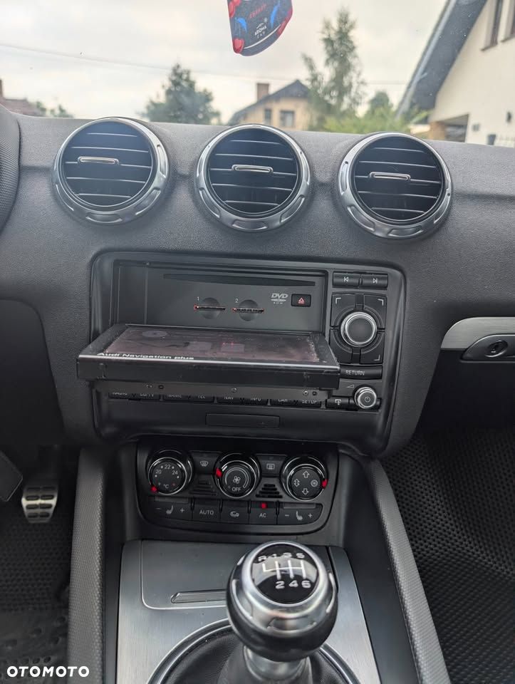Audi TT Coupé - 12