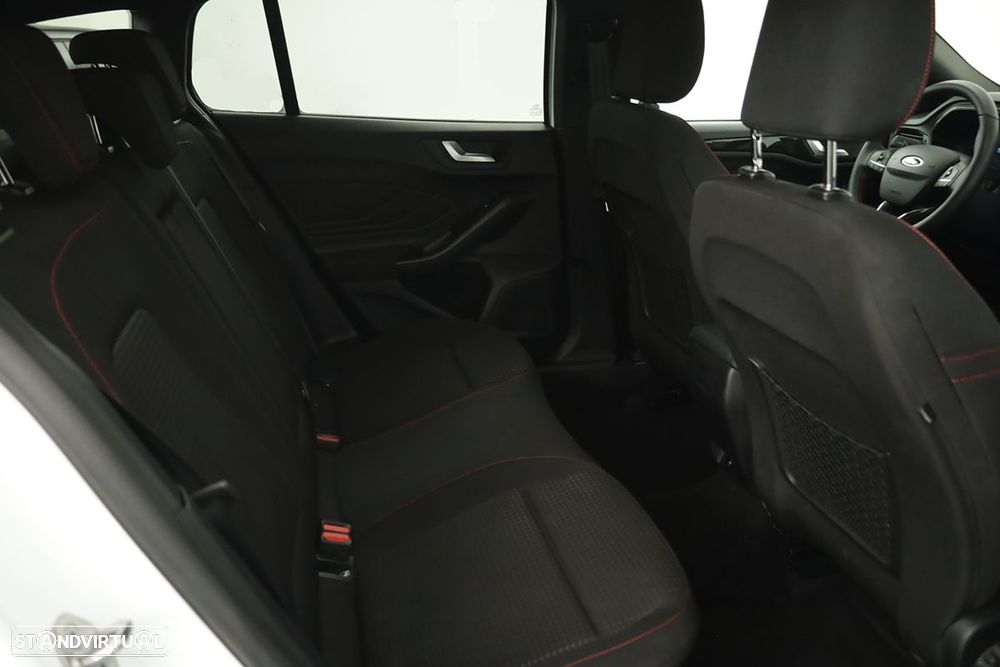 Ford Focus SW 1.0 EcoBoost MHEV ST-Line Aut. - 21